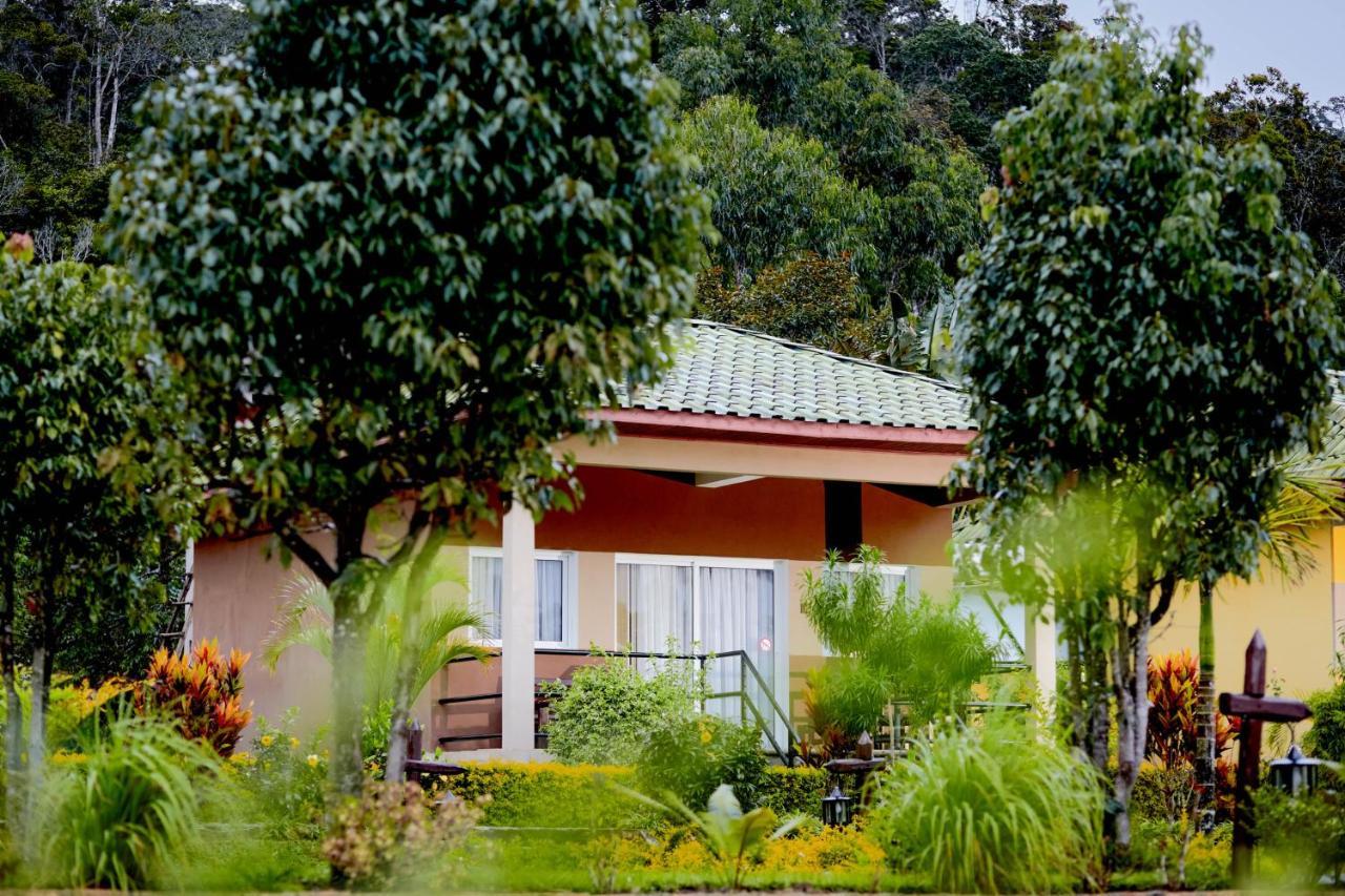 Andasibe Lemurs Lodge Экстерьер фото